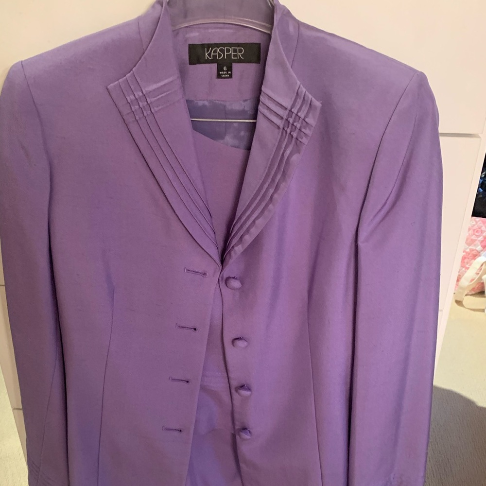 Women’s Kasper Floor Length Skirt Suit